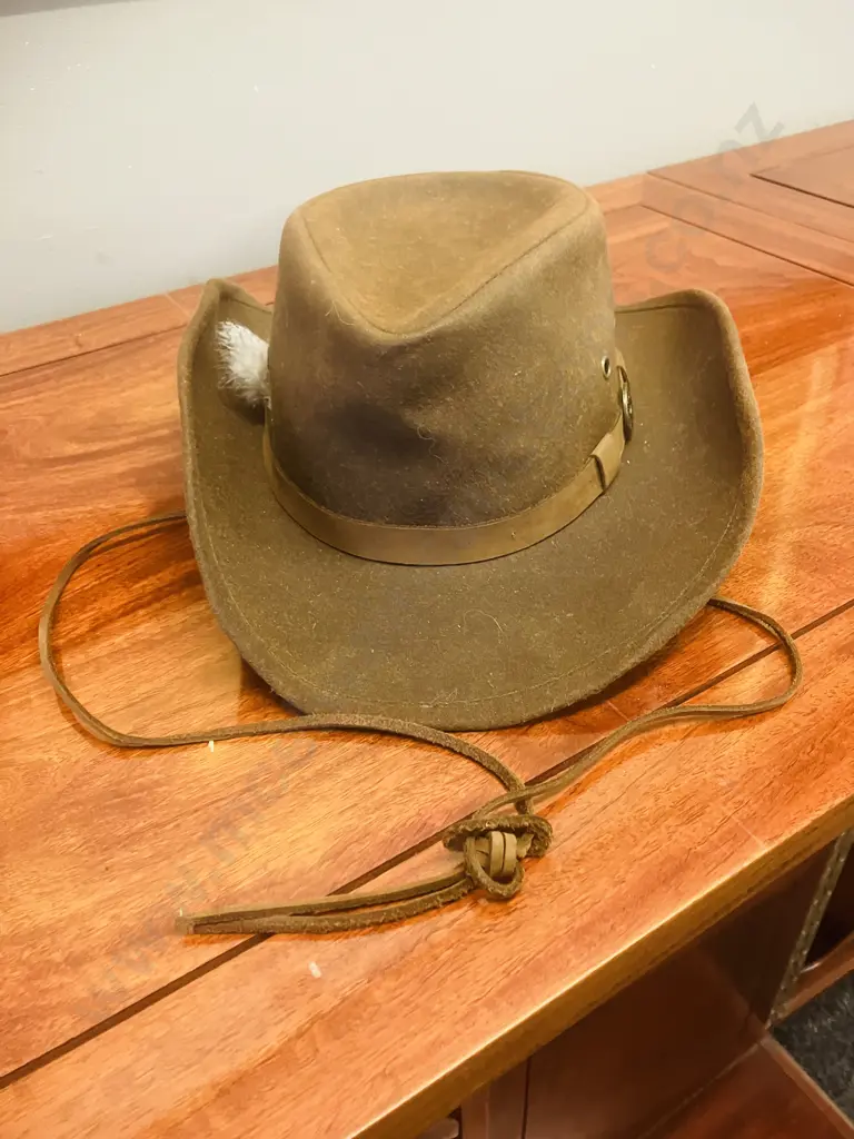 Aussie Adventurer Collection Western Hat Size M - Unused Image 1++