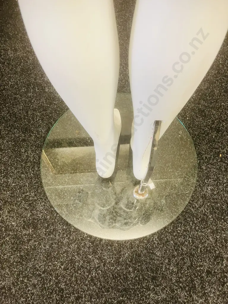 White Female Full Body Mannequin On Stand. H165cm Image 1++