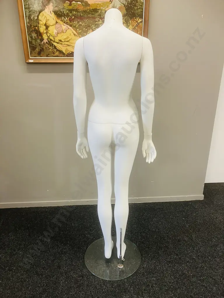 White Female Full Body Mannequin On Stand. H165cm Image 1++