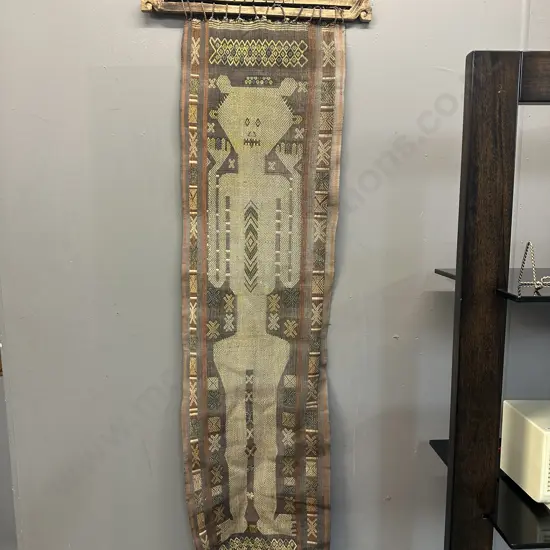 Wall Hanging L150cm.