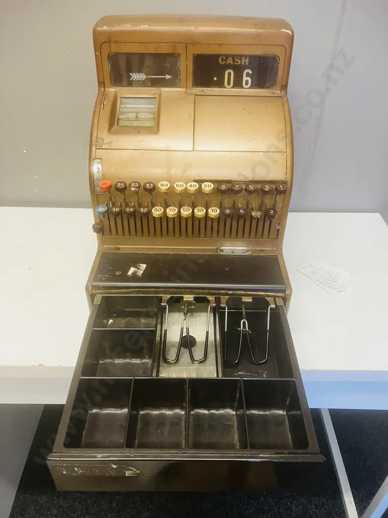Vintage NCR NATIONAL CASH REGISTER 126 (?) SP5 Image 1++