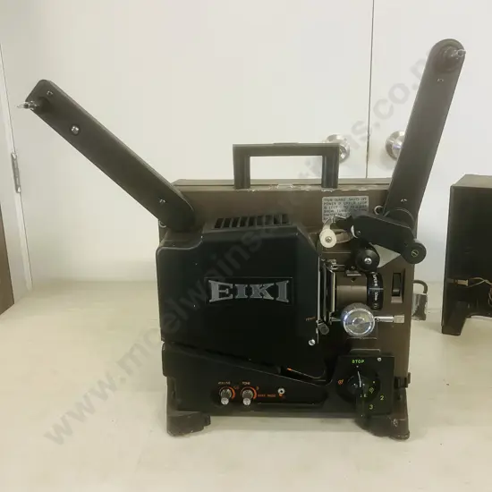 EIKI SL-1 Projector