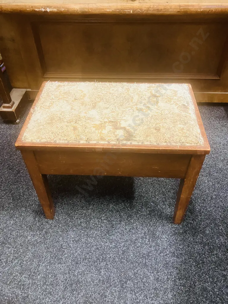 1940's C.Siewert Upright Piano With Piano Stool Image 1++