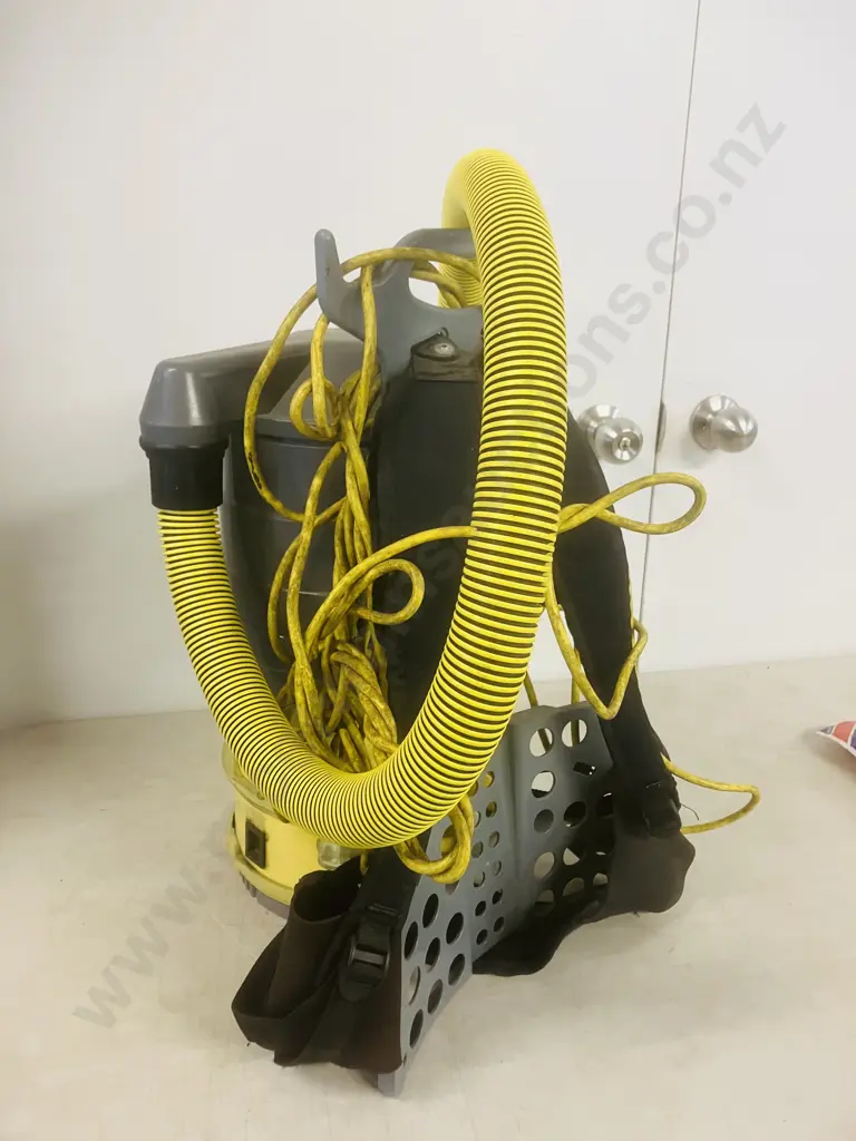 Pullman Back Pack Vacuum - PV14 BE Dry With Extra Bags (Short Nozzle Only) Image 1++