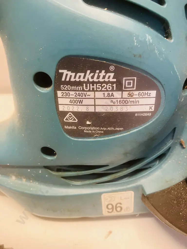 Makita Electric Hedge Trimmer 400 Watt Image 1++
