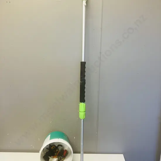 House Wash Brush & Box Taps & Water / Hose Fittings