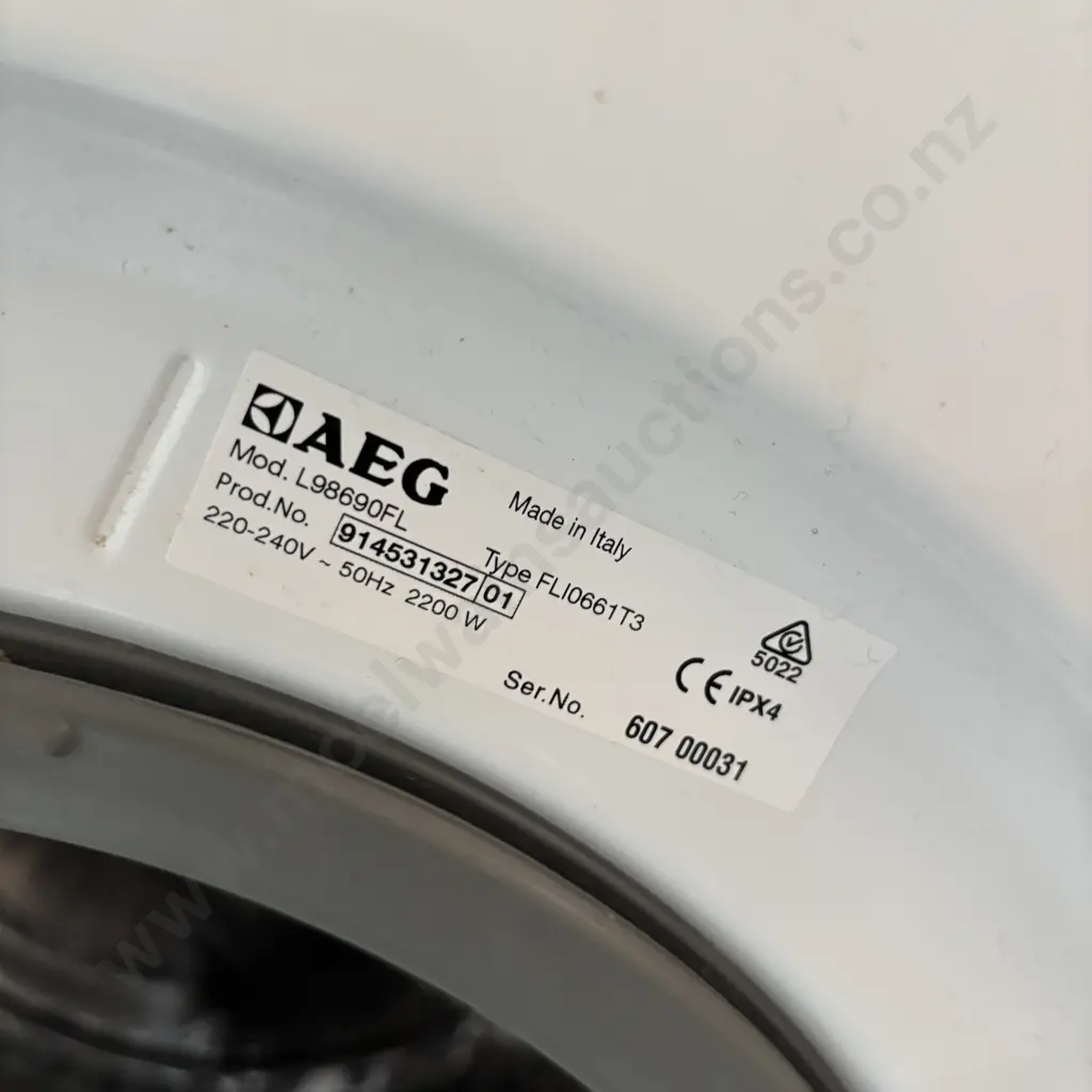 AEG 9kg ProTex Series 9 Front Load Washing Machine L98690FL Image 1++