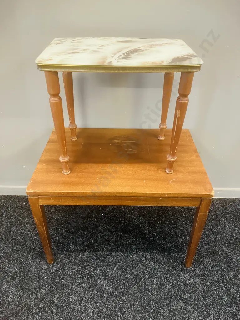 Pair of Side Tables Image 1++