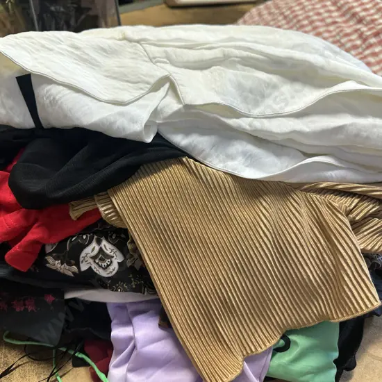 Assorted Ladies Clothing Including Jacket, Blouses Etc Size Ranging 14 To 16 