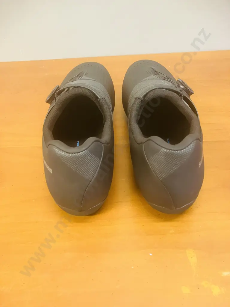 Shimano RC3 Road Shoes - 42 E Image 1++