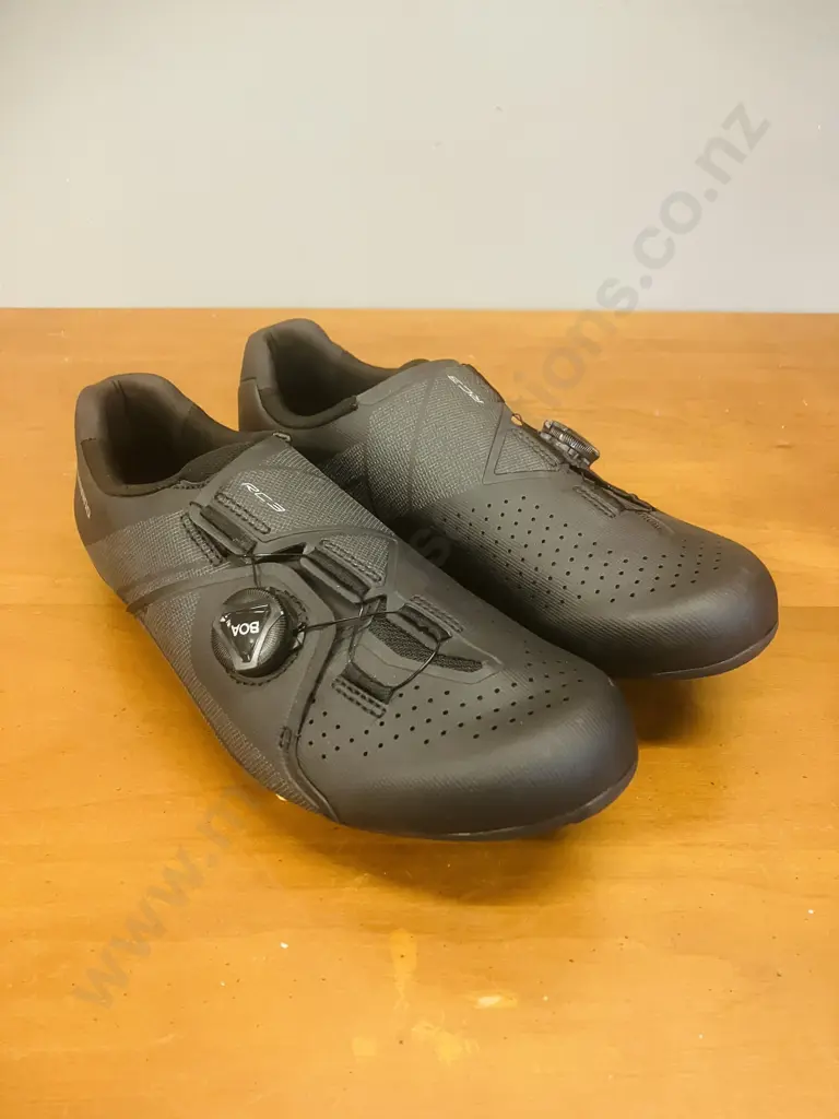 Shimano RC3 Road Shoes - 42 E Image 1++