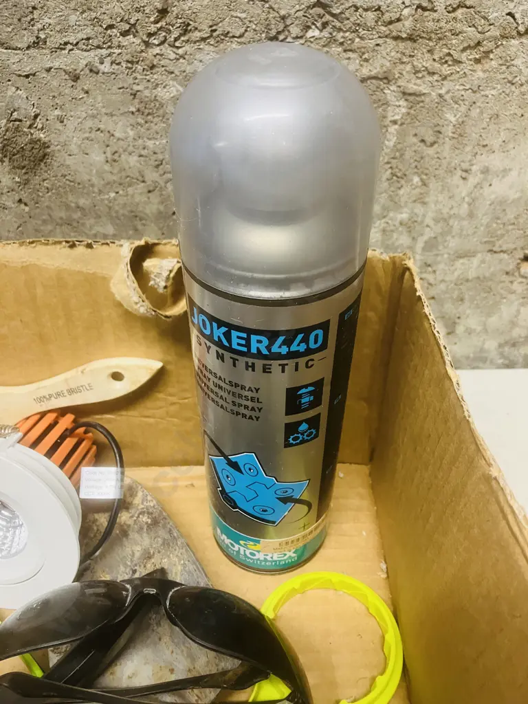 Tools - GM Jack, Fuller Socket Set, Joker440 Spray Etc With Folding Chair Image 1++