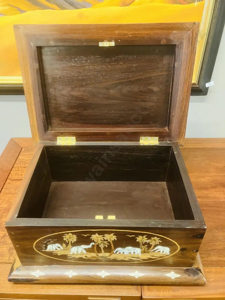 Vintage Indian Rosewood Elephant Inlay Box. H21 W40.5 D30.5cm Image 1++