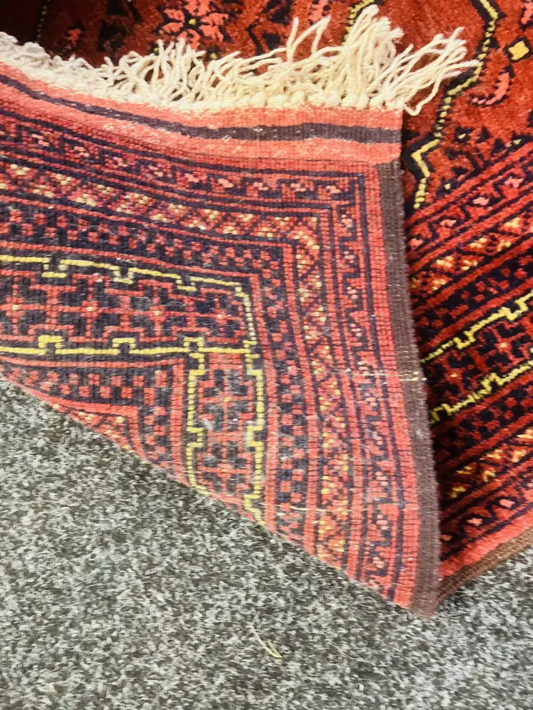 Hand-Knotted Persian Rug. 101 x 151cm Image 1++