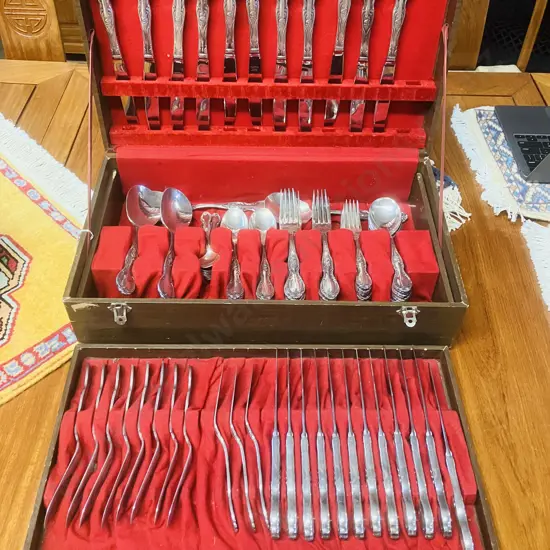 Noritake Fairmont Silver 'Elizabeth Rose' 104 Piece Cutlery Set In Lined Wooden Case - Rose & Scroll Pattern