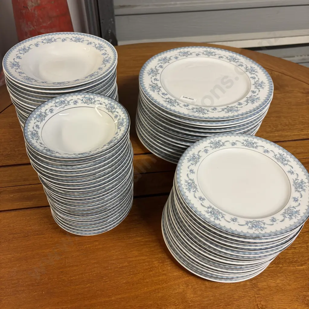 Japanese Diplomat by Sango - Cahill Pattern. Large set of Dinner and luncheon plates, soup and sweet bowls Image 1++
