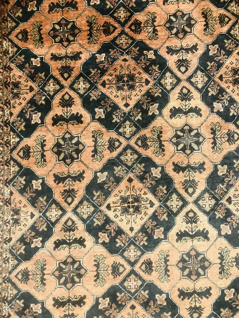 Vintage Persian Rug, Black & Terracotta Colours. 123 x 195cm Image 1++