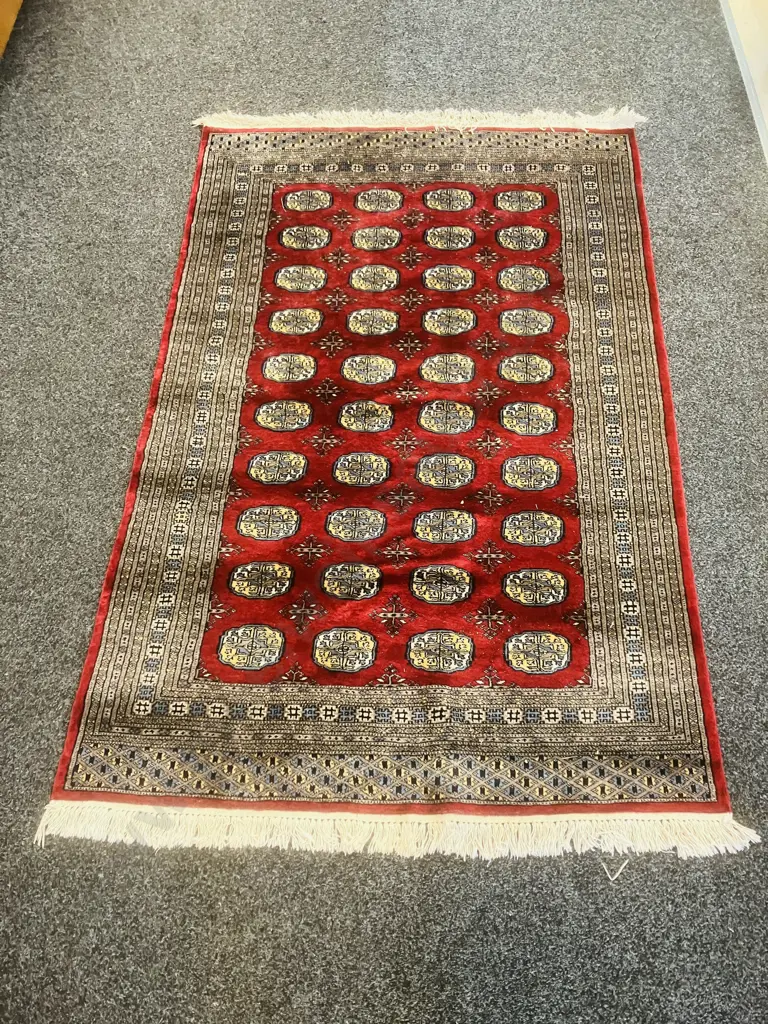Red / Blue / Grey Rug. 126 x 192cm Image 1++