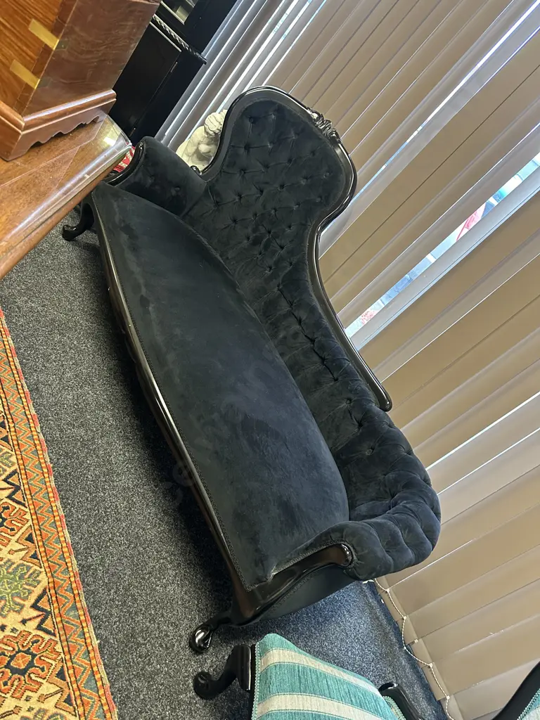 Mahogany Painted Black Chaise Lounge, Buttoned Back, Black Velour Upholstered, Cabriole Legs H100,W165,D62cm. Image 1++