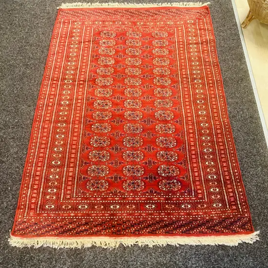 Vintage Persian Floor Rug. 128 x 186cm