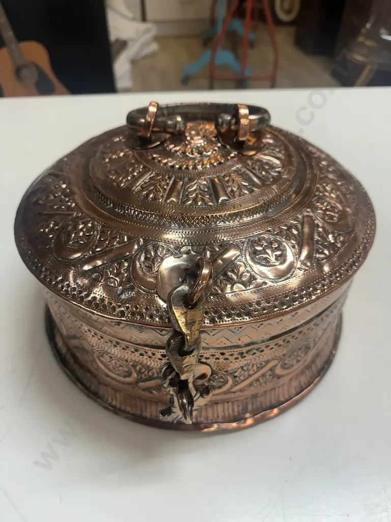 Stunning Vintage Copper Paandaan With Lidded Containers & Cups. 17 x 32cm Image 1++