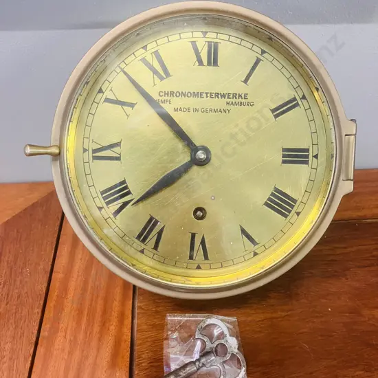 Wembe Hamburg Chronometerwerke Brass Ships Clock With Key. 8.5 x 20cm