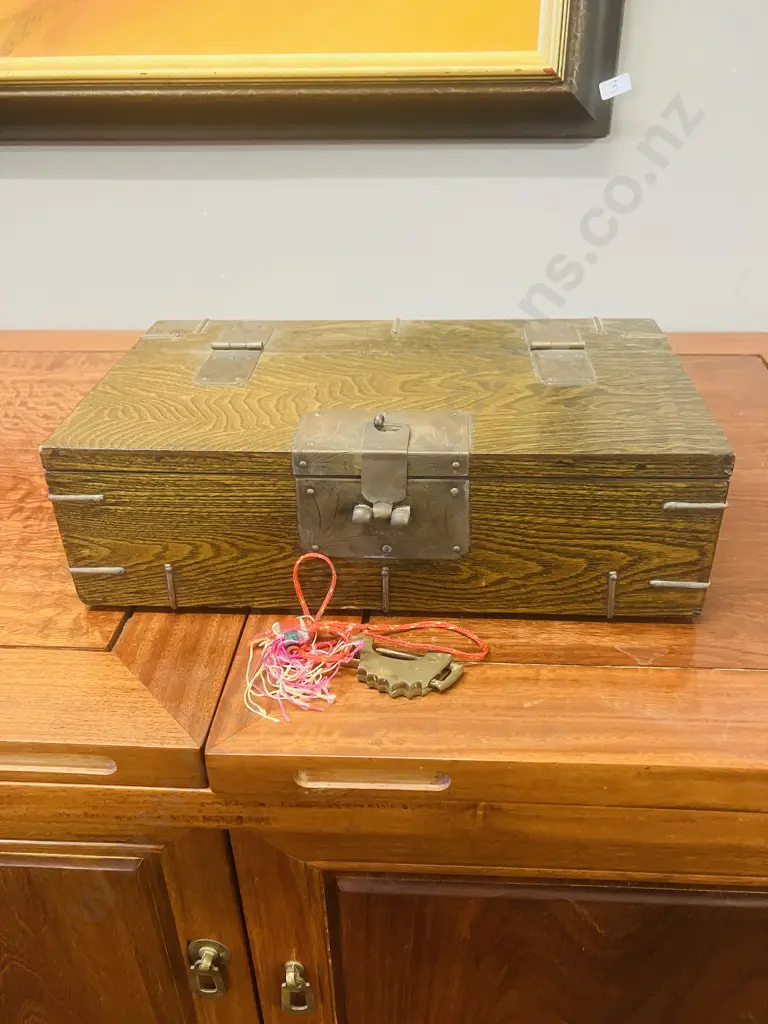 Vintage Chinese Money or Tea Box With Lock. HH10 W33.5 D19.5cm Image 1++