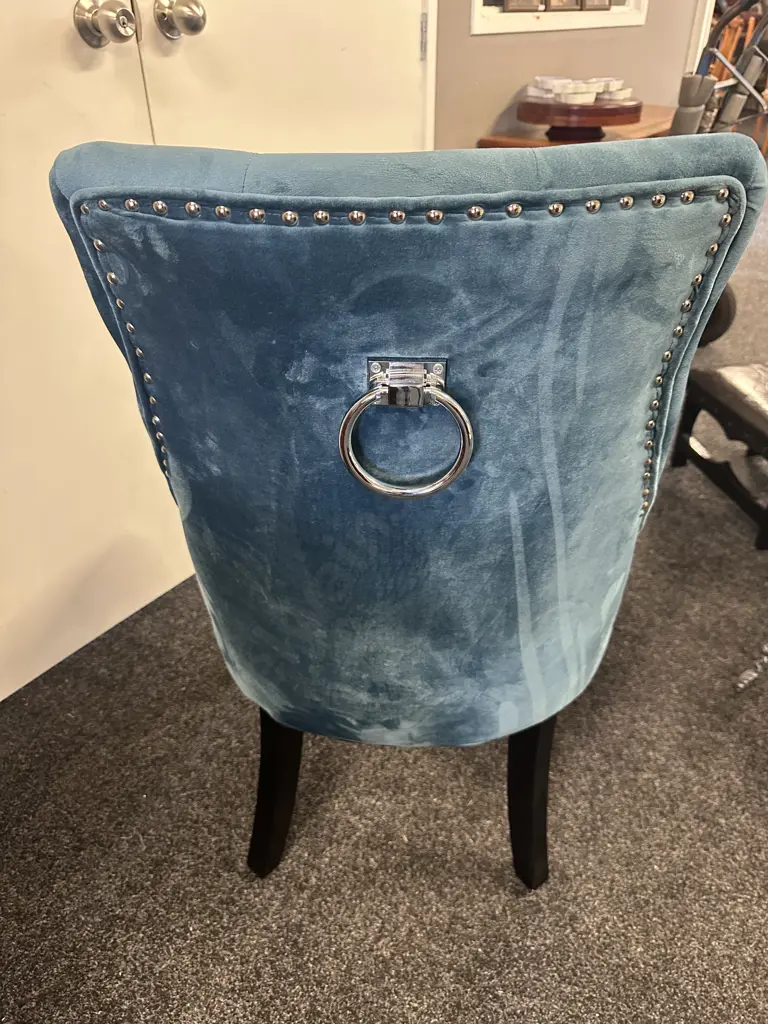 Bed Bath & Beyond design republique 'Harvey' Dining Chair, Button Back, Domed, Blue Velour Upholstered W58cm. Image 1++