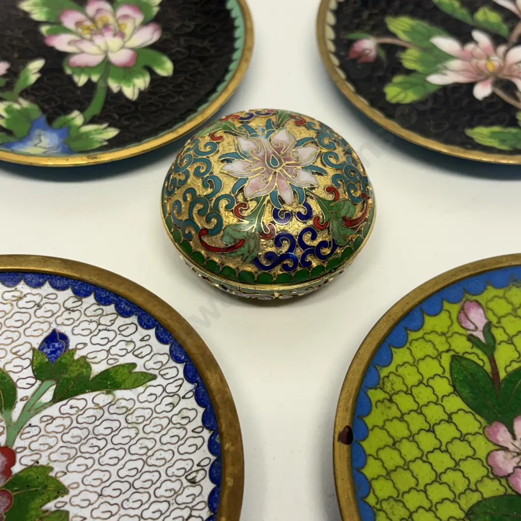 Four Cloisonne Dishes with lidded pot Image 1++