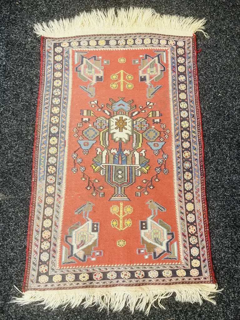 Kilim Persian Rug. 53 x 84cm Image 1++