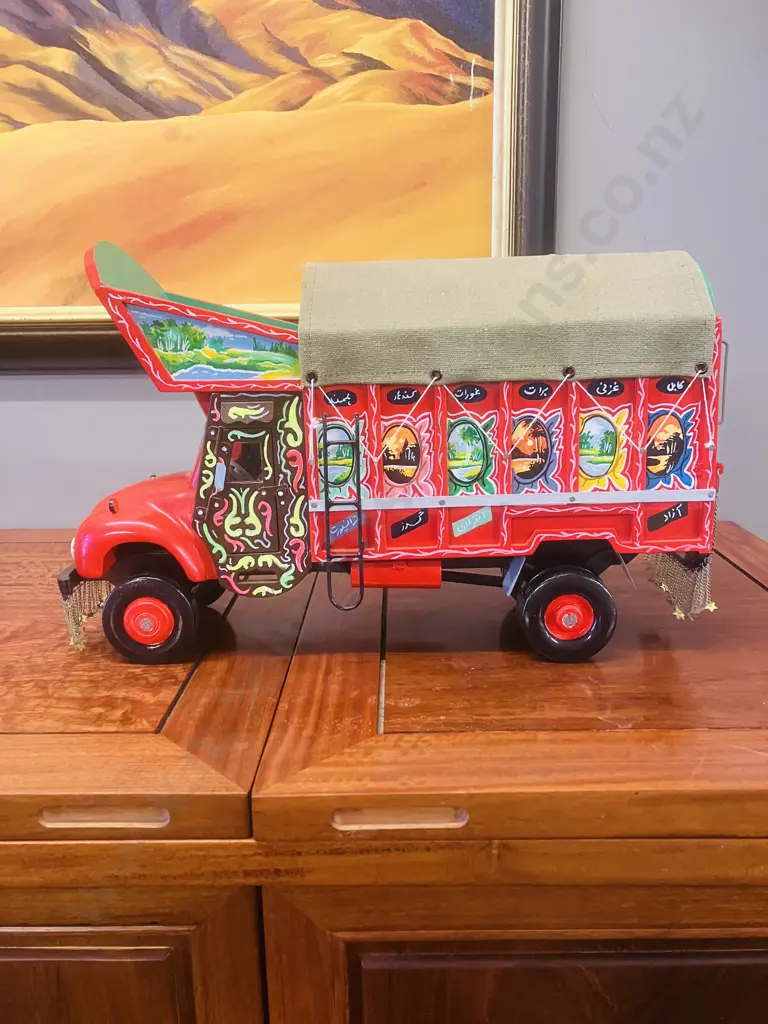 Pakistani Painted Truck Model. 29 x 45cm Image 1++