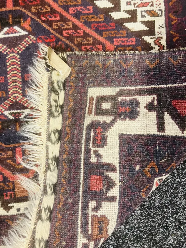 Vintage Persian Rug. 86 x 156cm Image 1++