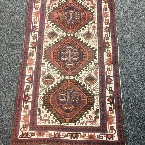 Vintage Persian Rug. 86 x 156cm