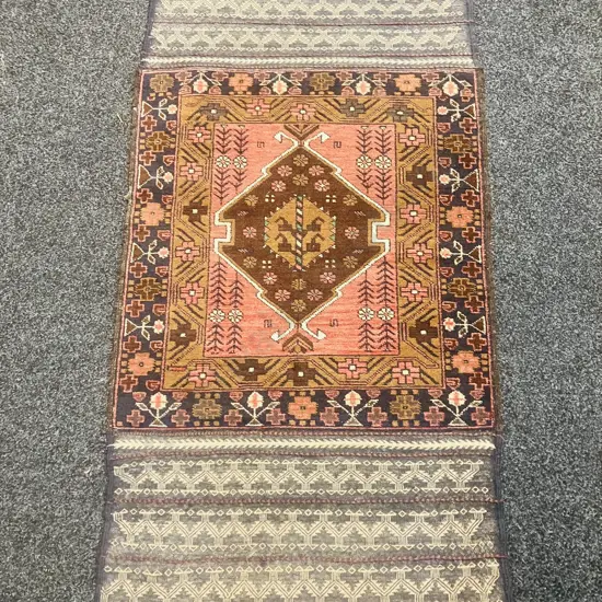 Vintage Persian Floor Rug. 77 x 150cm