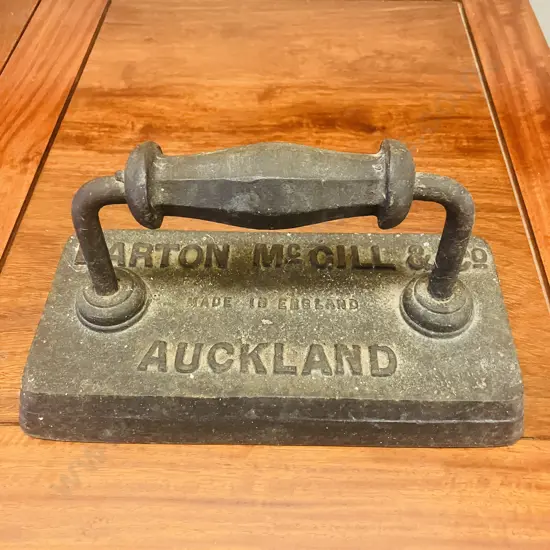 Cast Iron Billiard Table Iron "Barton McGill & Co' Auckland Made In England. 15 x 25cm