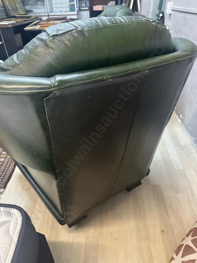 Winchester Furniture - England, Leather Armchair In Antique Green, Rolled Arm, Domed & Buttoned, On Castors Image 1++