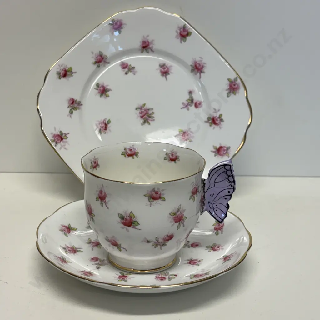 Rare Royal Albert Butterfly Handled trio Image 1++