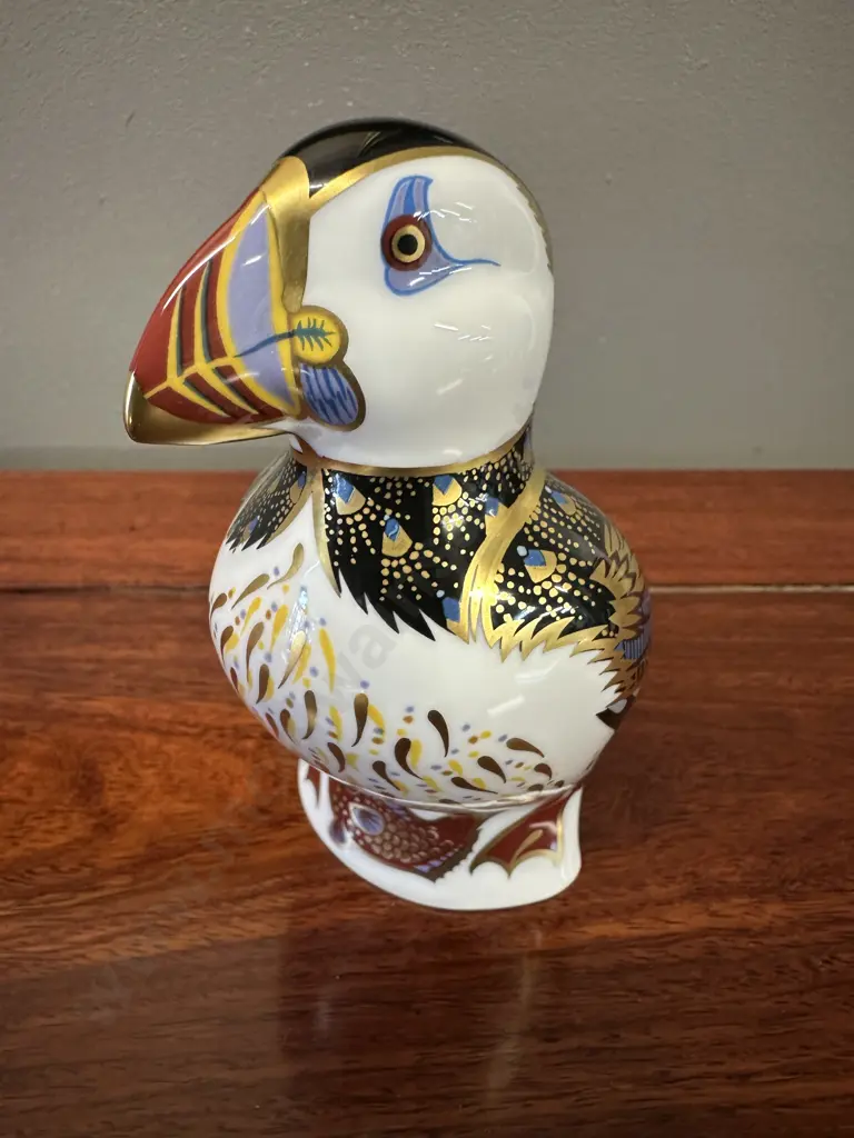 Royal Crown Derby 'Puffin' Paperweight Imari Pattern & 22 Carat Gold Accents With Gold Stopper H12cm. Image 1++