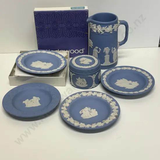 Wedgwood Blue Jasperware 4 plates (1 boxed), Jug and lidded trinket box