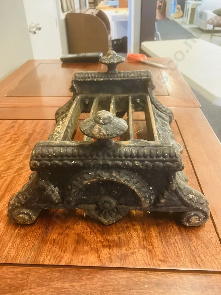 Vintage Cast Iron Boot Scraper. 14 x 29cm Image 1++