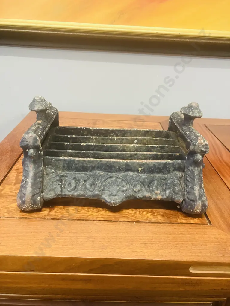 Vintage Cast Iron Boot Scraper. 14 x 29cm Image 1++