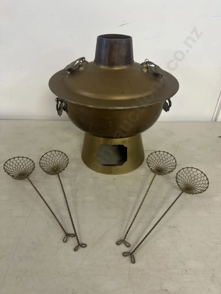 Vintage Brass Hot Pot With Wire Spoon Strainers Image 1++
