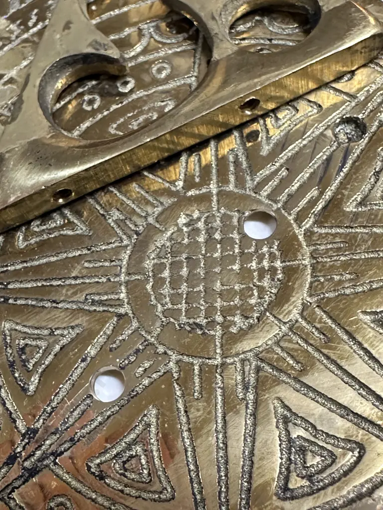 Solid Brass Sundial Sunny Hours Dia20cm. Image 1++
