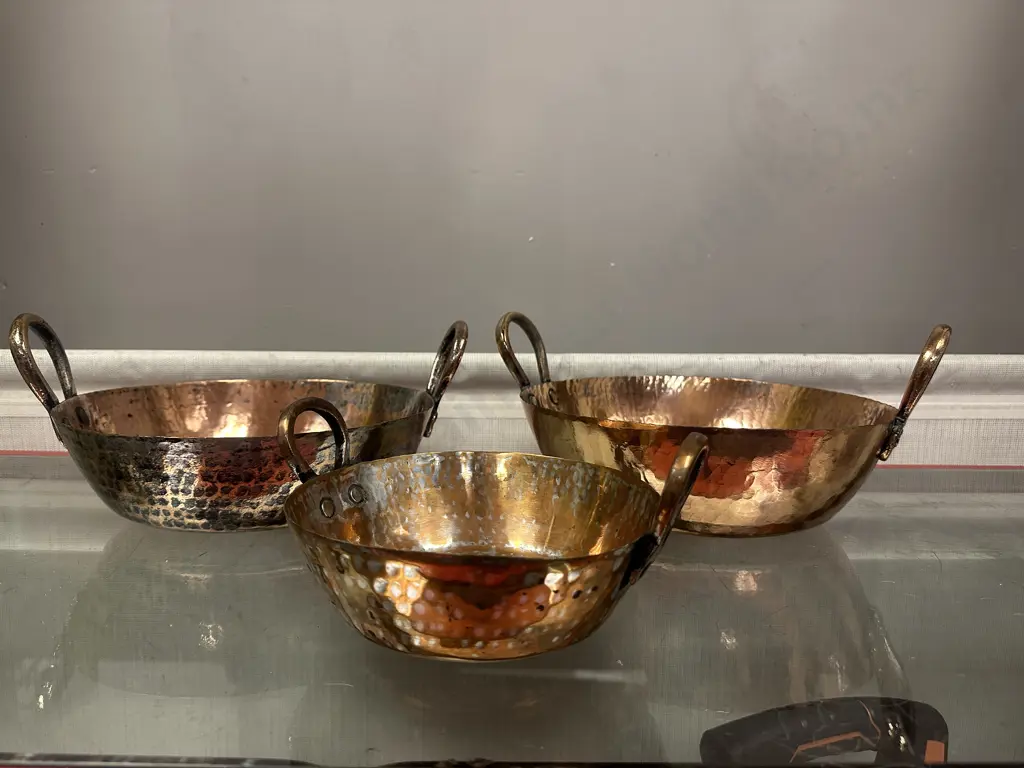 Vintage Hammered Copper Kada Bowls Double Handled x3 Image 1++