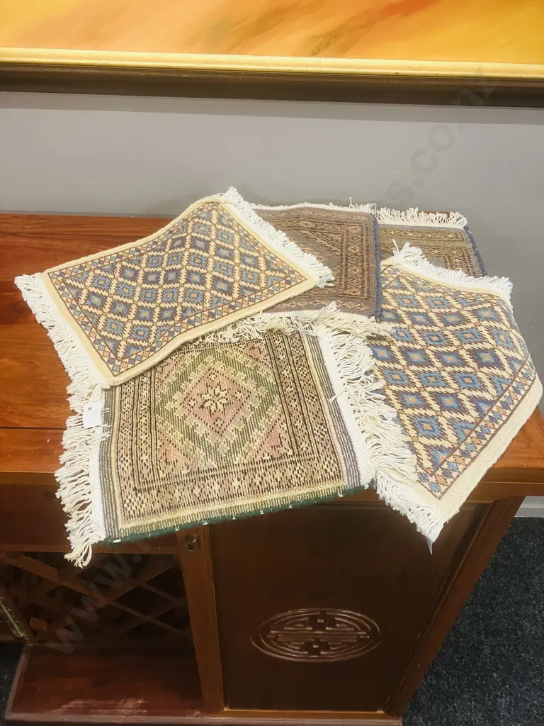 5 Small Persian Kilims Image 1++