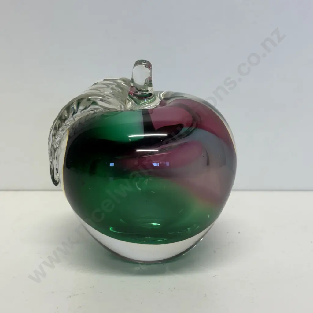 Raos 1992 Art Glass Apple Image 1++