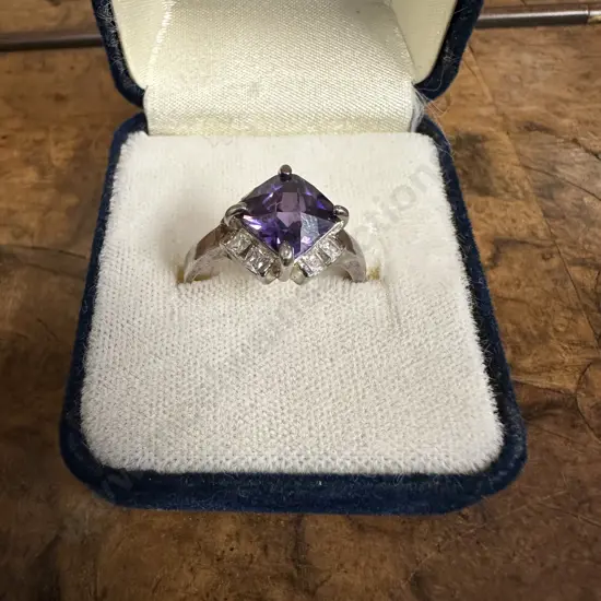 Vintage Sterling Silver Amethyst Ring With Eight Clear Stones