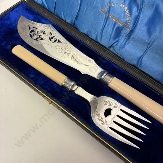 Vintage Boxed Hallmarked Silver Mounted Serving Cutlery