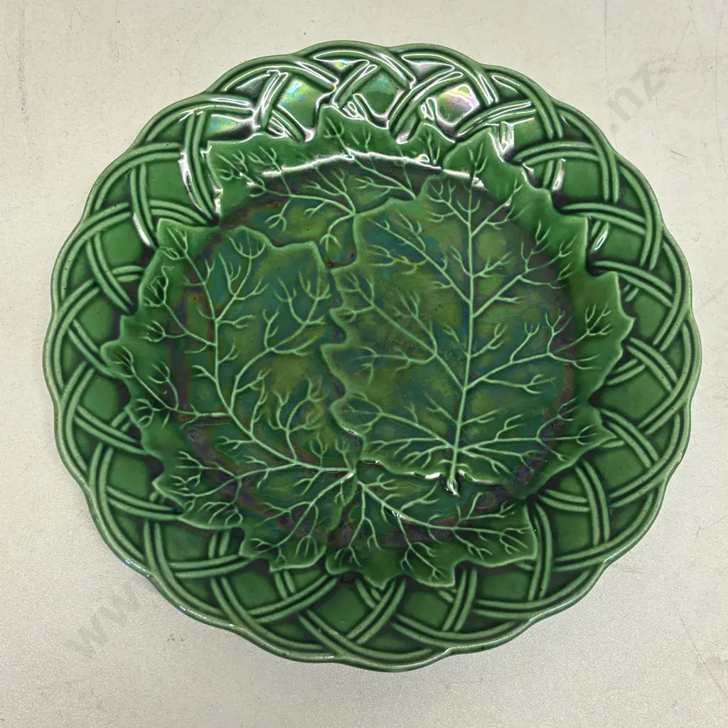 Antique Majolica Leaf Plate Dia21cm Image 1++