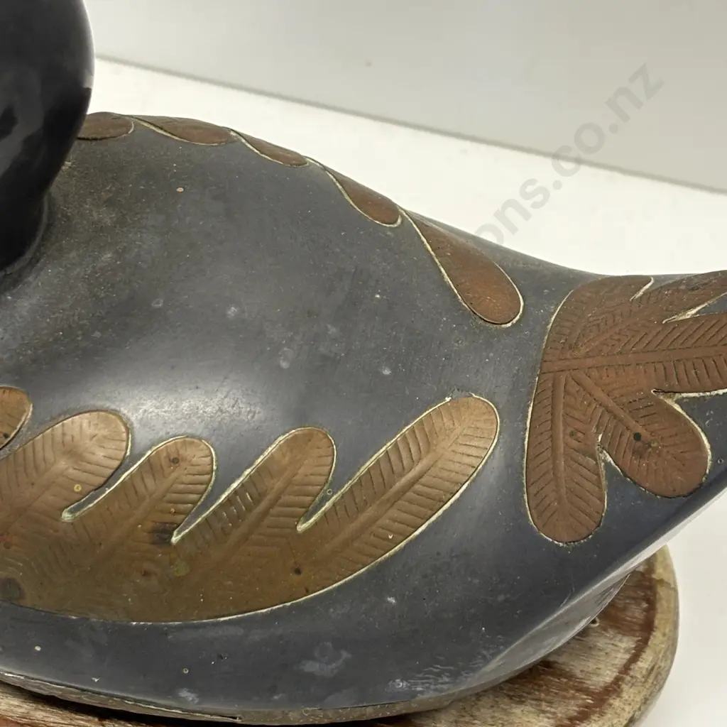 Vintage Cast Iron Duck Pot on stand. Brass detail. H16cm L18cm Image 1++